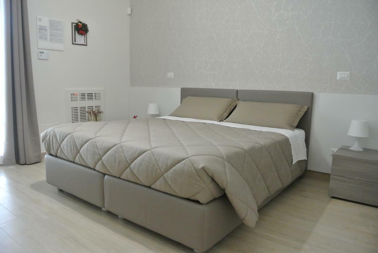 Hotel Ofra Matera Extérieur photo